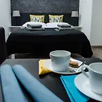 Modern In Old City 3*