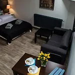 Apartahotel Modern In Old City