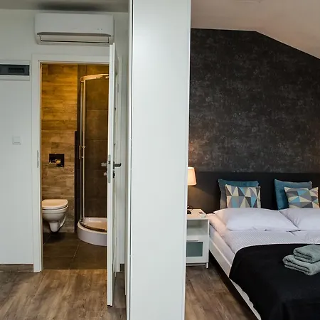 Modern In Old City Hotel apartamentowy 3*