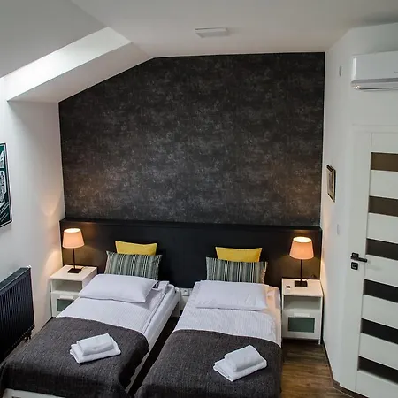 Lejlighedshotel Modern In Old City 3*