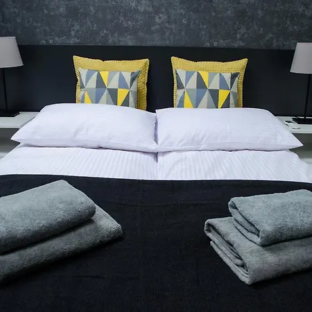 Modern In Old City 3*